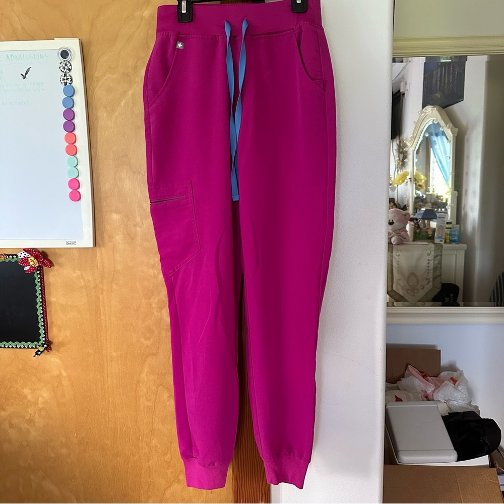 figs raspberry sorbet zamora joggers